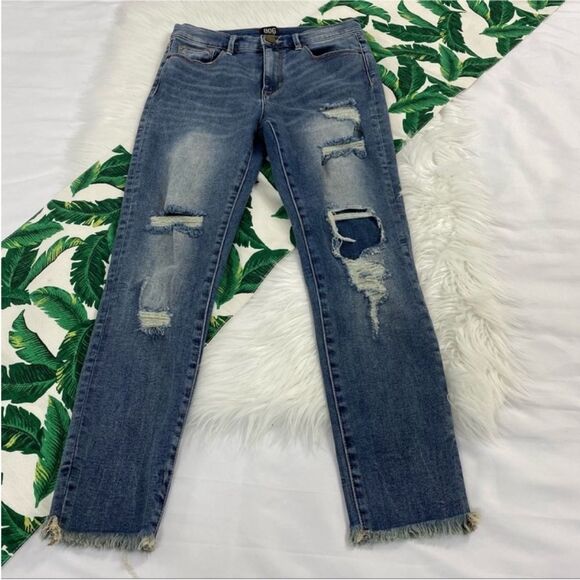 UO BDG Twig High Rise Cropped Patchwork Distressed Jeans 218 - Picture 5 of 5
